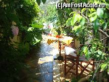 [P28] Gradina este ingusta si plina de flori » foto by pink_gabi*
 - 
<span class="allrVoted glyphicon glyphicon-heart hidden" id="av119871"></span>
<a class="m-l-10 hidden" id="sv119871" onclick="voting_Foto_DelVot(,119871,7054)" role="button">șterge vot <span class="glyphicon glyphicon-remove"></span></a>
<a id="v9119871" class=" c-red"  onclick="voting_Foto_SetVot(119871)" role="button"><span class="glyphicon glyphicon-heart-empty"></span> <b>LIKE</b> = Votează poza</a> <img class="hidden"  id="f119871W9" src="/imagini/loader.gif" border="0" /><span class="AjErrMes hidden" id="e119871ErM"></span>