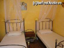 [P09] Camera cu doua paturi simple » foto by pink_gabi*
 - 
<span class="allrVoted glyphicon glyphicon-heart hidden" id="av119832"></span>
<a class="m-l-10 hidden" id="sv119832" onclick="voting_Foto_DelVot(,119832,7054)" role="button">șterge vot <span class="glyphicon glyphicon-remove"></span></a>
<a id="v9119832" class=" c-red"  onclick="voting_Foto_SetVot(119832)" role="button"><span class="glyphicon glyphicon-heart-empty"></span> <b>LIKE</b> = Votează poza</a> <img class="hidden"  id="f119832W9" src="/imagini/loader.gif" border="0" /><span class="AjErrMes hidden" id="e119832ErM"></span>