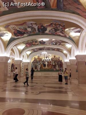 [P07] Interior cripta Sf Sava » foto by Ode19
 - 
<span class="allrVoted glyphicon glyphicon-heart hidden" id="av1098270"></span>
<a class="m-l-10 hidden" id="sv1098270" onclick="voting_Foto_DelVot(,1098270,7062)" role="button">șterge vot <span class="glyphicon glyphicon-remove"></span></a>
<a id="v91098270" class=" c-red"  onclick="voting_Foto_SetVot(1098270)" role="button"><span class="glyphicon glyphicon-heart-empty"></span> <b>LIKE</b> = Votează poza</a> <img class="hidden"  id="f1098270W9" src="/imagini/loader.gif" border="0" /><span class="AjErrMes hidden" id="e1098270ErM"></span>