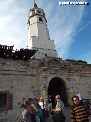 [P101] Cetatea Belgrad - poarta Sahat și turnul cu ceas » foto by Dragoș_MD
 - 
<span class="allrVoted glyphicon glyphicon-heart hidden" id="av624219"></span>
<a class="m-l-10 hidden" id="sv624219" onclick="voting_Foto_DelVot(,624219,7062)" role="button">șterge vot <span class="glyphicon glyphicon-remove"></span></a>
<a id="v9624219" class=" c-red"  onclick="voting_Foto_SetVot(624219)" role="button"><span class="glyphicon glyphicon-heart-empty"></span> <b>LIKE</b> = Votează poza</a> <img class="hidden"  id="f624219W9" src="/imagini/loader.gif" border="0" /><span class="AjErrMes hidden" id="e624219ErM"></span>