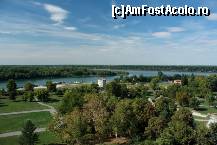 [P65] Parcul Kalemegdan - la confluența Dunării cu Sava, în zare se poate vedea și Kula Nebojsa » foto by ariciu*
 - 
<span class="allrVoted glyphicon glyphicon-heart hidden" id="av469306"></span>
<a class="m-l-10 hidden" id="sv469306" onclick="voting_Foto_DelVot(,469306,7062)" role="button">șterge vot <span class="glyphicon glyphicon-remove"></span></a>
<a id="v9469306" class=" c-red"  onclick="voting_Foto_SetVot(469306)" role="button"><span class="glyphicon glyphicon-heart-empty"></span> <b>LIKE</b> = Votează poza</a> <img class="hidden"  id="f469306W9" src="/imagini/loader.gif" border="0" /><span class="AjErrMes hidden" id="e469306ErM"></span>
