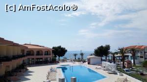 [P10] Vedere mare din balcon hotel Toroni Blue Sea » foto by Alb
 - 
<span class="allrVoted glyphicon glyphicon-heart hidden" id="av855124"></span>
<a class="m-l-10 hidden" id="sv855124" onclick="voting_Foto_DelVot(,855124,7078)" role="button">șterge vot <span class="glyphicon glyphicon-remove"></span></a>
<a id="v9855124" class=" c-red"  onclick="voting_Foto_SetVot(855124)" role="button"><span class="glyphicon glyphicon-heart-empty"></span> <b>LIKE</b> = Votează poza</a> <img class="hidden"  id="f855124W9" src="/imagini/loader.gif" border="0" /><span class="AjErrMes hidden" id="e855124ErM"></span>