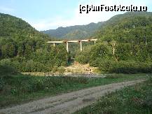 [P19] Viaductul Gramaticu vazut de la cabana » foto by corinne
 - 
<span class="allrVoted glyphicon glyphicon-heart hidden" id="av120812"></span>
<a class="m-l-10 hidden" id="sv120812" onclick="voting_Foto_DelVot(,120812,7079)" role="button">șterge vot <span class="glyphicon glyphicon-remove"></span></a>
<a id="v9120812" class=" c-red"  onclick="voting_Foto_SetVot(120812)" role="button"><span class="glyphicon glyphicon-heart-empty"></span> <b>LIKE</b> = Votează poza</a> <img class="hidden"  id="f120812W9" src="/imagini/loader.gif" border="0" /><span class="AjErrMes hidden" id="e120812ErM"></span>