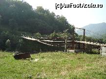 [P05] Puntea suspendata peste raul Buzau pe care am traversat-o cu masina » foto by corinne
 - 
<span class="allrVoted glyphicon glyphicon-heart hidden" id="av120780"></span>
<a class="m-l-10 hidden" id="sv120780" onclick="voting_Foto_DelVot(,120780,7079)" role="button">șterge vot <span class="glyphicon glyphicon-remove"></span></a>
<a id="v9120780" class=" c-red"  onclick="voting_Foto_SetVot(120780)" role="button"><span class="glyphicon glyphicon-heart-empty"></span> <b>LIKE</b> = Votează poza</a> <img class="hidden"  id="f120780W9" src="/imagini/loader.gif" border="0" /><span class="AjErrMes hidden" id="e120780ErM"></span>