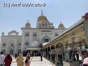 [P13] Gurdwara Bangla Sahib,templu » foto by AZE
 - 
<span class="allrVoted glyphicon glyphicon-heart hidden" id="av1426639"></span>
<a class="m-l-10 hidden" id="sv1426639" onclick="voting_Foto_DelVot(,1426639,7091)" role="button">șterge vot <span class="glyphicon glyphicon-remove"></span></a>
<a id="v91426639" class=" c-red"  onclick="voting_Foto_SetVot(1426639)" role="button"><span class="glyphicon glyphicon-heart-empty"></span> <b>LIKE</b> = Votează poza</a> <img class="hidden"  id="f1426639W9" src="/imagini/loader.gif" border="0" /><span class="AjErrMes hidden" id="e1426639ErM"></span>