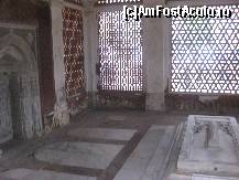 [P04] mormantul sultanului din interiorul moscheii » foto by ghecamelia
 - 
<span class="allrVoted glyphicon glyphicon-heart hidden" id="av121140"></span>
<a class="m-l-10 hidden" id="sv121140" onclick="voting_Foto_DelVot(,121140,7091)" role="button">șterge vot <span class="glyphicon glyphicon-remove"></span></a>
<a id="v9121140" class=" c-red"  onclick="voting_Foto_SetVot(121140)" role="button"><span class="glyphicon glyphicon-heart-empty"></span> <b>LIKE</b> = Votează poza</a> <img class="hidden"  id="f121140W9" src="/imagini/loader.gif" border="0" /><span class="AjErrMes hidden" id="e121140ErM"></span>