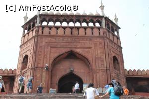 [P01] Poarta Principală de la Qutub Minar.  » foto by glcitizen
 - 
<span class="allrVoted glyphicon glyphicon-heart hidden" id="av856272"></span>
<a class="m-l-10 hidden" id="sv856272" onclick="voting_Foto_DelVot(,856272,7091)" role="button">șterge vot <span class="glyphicon glyphicon-remove"></span></a>
<a id="v9856272" class=" c-red"  onclick="voting_Foto_SetVot(856272)" role="button"><span class="glyphicon glyphicon-heart-empty"></span> <b>LIKE</b> = Votează poza</a> <img class="hidden"  id="f856272W9" src="/imagini/loader.gif" border="0" /><span class="AjErrMes hidden" id="e856272ErM"></span>