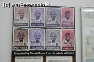 [P08] India este Ghandi și Ghandi este India.  » foto by glcitizen
 - 
<span class="allrVoted glyphicon glyphicon-heart hidden" id="av856279"></span>
<a class="m-l-10 hidden" id="sv856279" onclick="voting_Foto_DelVot(,856279,7091)" role="button">șterge vot <span class="glyphicon glyphicon-remove"></span></a>
<a id="v9856279" class=" c-red"  onclick="voting_Foto_SetVot(856279)" role="button"><span class="glyphicon glyphicon-heart-empty"></span> <b>LIKE</b> = Votează poza</a> <img class="hidden"  id="f856279W9" src="/imagini/loader.gif" border="0" /><span class="AjErrMes hidden" id="e856279ErM"></span>