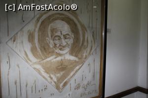 [P14] Ghandi mort sau somnul secular al Indiei.  » foto by glcitizen
 - 
<span class="allrVoted glyphicon glyphicon-heart hidden" id="av862910"></span>
<a class="m-l-10 hidden" id="sv862910" onclick="voting_Foto_DelVot(,862910,7091)" role="button">șterge vot <span class="glyphicon glyphicon-remove"></span></a>
<a id="v9862910" class=" c-red"  onclick="voting_Foto_SetVot(862910)" role="button"><span class="glyphicon glyphicon-heart-empty"></span> <b>LIKE</b> = Votează poza</a> <img class="hidden"  id="f862910W9" src="/imagini/loader.gif" border="0" /><span class="AjErrMes hidden" id="e862910ErM"></span>
