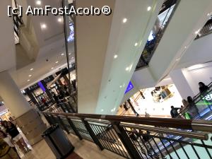 [P35] Parasim turnurile prin Suria KL CC Mall » foto by Dan&Ema
 - 
<span class="allrVoted glyphicon glyphicon-heart hidden" id="av1144859"></span>
<a class="m-l-10 hidden" id="sv1144859" onclick="voting_Foto_DelVot(,1144859,7116)" role="button">șterge vot <span class="glyphicon glyphicon-remove"></span></a>
<a id="v91144859" class=" c-red"  onclick="voting_Foto_SetVot(1144859)" role="button"><span class="glyphicon glyphicon-heart-empty"></span> <b>LIKE</b> = Votează poza</a> <img class="hidden"  id="f1144859W9" src="/imagini/loader.gif" border="0" /><span class="AjErrMes hidden" id="e1144859ErM"></span>