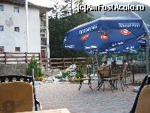[P04] O terasa in Baile Tusnad unde am mancat binisor, ambient dragut, se cantau live romante si muzica usoara. Se numeste Complex Ana » foto by stancuandreea*
 - 
<span class="allrVoted glyphicon glyphicon-heart hidden" id="av116867"></span>
<a class="m-l-10 hidden" id="sv116867" onclick="voting_Foto_DelVot(,116867,7133)" role="button">șterge vot <span class="glyphicon glyphicon-remove"></span></a>
<a id="v9116867" class=" c-red"  onclick="voting_Foto_SetVot(116867)" role="button"><span class="glyphicon glyphicon-heart-empty"></span> <b>LIKE</b> = Votează poza</a> <img class="hidden"  id="f116867W9" src="/imagini/loader.gif" border="0" /><span class="AjErrMes hidden" id="e116867ErM"></span>