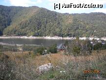 [P12] Coada lacului Lesu a devenit un sat turistic, o mini statiune » foto by Alina Morar
 - 
<span class="allrVoted glyphicon glyphicon-heart hidden" id="av140190"></span>
<a class="m-l-10 hidden" id="sv140190" onclick="voting_Foto_DelVot(,140190,7135)" role="button">șterge vot <span class="glyphicon glyphicon-remove"></span></a>
<a id="v9140190" class=" c-red"  onclick="voting_Foto_SetVot(140190)" role="button"><span class="glyphicon glyphicon-heart-empty"></span> <b>LIKE</b> = Votează poza</a> <img class="hidden"  id="f140190W9" src="/imagini/loader.gif" border="0" /><span class="AjErrMes hidden" id="e140190ErM"></span>
