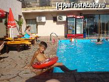 [P02] edi la piscina » foto by eduard06
 - 
<span class="allrVoted glyphicon glyphicon-heart hidden" id="av251628"></span>
<a class="m-l-10 hidden" id="sv251628" onclick="voting_Foto_DelVot(,251628,7144)" role="button">șterge vot <span class="glyphicon glyphicon-remove"></span></a>
<a id="v9251628" class=" c-red"  onclick="voting_Foto_SetVot(251628)" role="button"><span class="glyphicon glyphicon-heart-empty"></span> <b>LIKE</b> = Votează poza</a> <img class="hidden"  id="f251628W9" src="/imagini/loader.gif" border="0" /><span class="AjErrMes hidden" id="e251628ErM"></span>