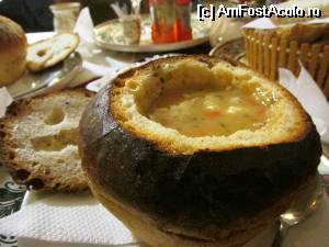 [P01] Gulas de fasole in pita, la Complex Cetate » foto by Testosu'
 - 
<span class="allrVoted glyphicon glyphicon-heart hidden" id="av510797"></span>
<a class="m-l-10 hidden" id="sv510797" onclick="voting_Foto_DelVot(,510797,7148)" role="button">șterge vot <span class="glyphicon glyphicon-remove"></span></a>
<a id="v9510797" class=" c-red"  onclick="voting_Foto_SetVot(510797)" role="button"><span class="glyphicon glyphicon-heart-empty"></span> <b>LIKE</b> = Votează poza</a> <img class="hidden"  id="f510797W9" src="/imagini/loader.gif" border="0" /><span class="AjErrMes hidden" id="e510797ErM"></span>
