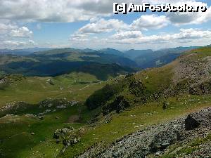 [P47] Transalpina acum, în multe imagini și puține cuvinte - Sus, la popasul alpin, unde cerul sărută cu umbra sa, pământul...  » foto by Lyssys
 - 
<span class="allrVoted glyphicon glyphicon-heart hidden" id="av636528"></span>
<a class="m-l-10 hidden" id="sv636528" onclick="voting_Foto_DelVot(,636528,7149)" role="button">șterge vot <span class="glyphicon glyphicon-remove"></span></a>
<a id="v9636528" class=" c-red"  onclick="voting_Foto_SetVot(636528)" role="button"><span class="glyphicon glyphicon-heart-empty"></span> <b>LIKE</b> = Votează poza</a> <img class="hidden"  id="f636528W9" src="/imagini/loader.gif" border="0" /><span class="AjErrMes hidden" id="e636528ErM"></span>