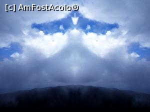 [P02] Transalpina in luna iulie, forma interesanta a norilor » foto by Dana2008
 - 
<span class="allrVoted glyphicon glyphicon-heart hidden" id="av926158"></span>
<a class="m-l-10 hidden" id="sv926158" onclick="voting_Foto_DelVot(,926158,7149)" role="button">șterge vot <span class="glyphicon glyphicon-remove"></span></a>
<a id="v9926158" class=" c-red"  onclick="voting_Foto_SetVot(926158)" role="button"><span class="glyphicon glyphicon-heart-empty"></span> <b>LIKE</b> = Votează poza</a> <img class="hidden"  id="f926158W9" src="/imagini/loader.gif" border="0" /><span class="AjErrMes hidden" id="e926158ErM"></span>