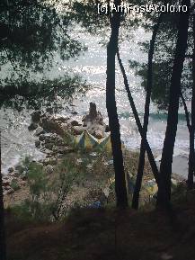 [P19] Aşa arată privit de sus, barul de la plaja hotelului...Nu vă speriaţi: mai rău se poate! » foto by Aeerdna*
 - 
<span class="allrVoted glyphicon glyphicon-heart hidden" id="av216933"></span>
<a class="m-l-10 hidden" id="sv216933" onclick="voting_Foto_DelVot(,216933,7150)" role="button">șterge vot <span class="glyphicon glyphicon-remove"></span></a>
<a id="v9216933" class=" c-red"  onclick="voting_Foto_SetVot(216933)" role="button"><span class="glyphicon glyphicon-heart-empty"></span> <b>LIKE</b> = Votează poza</a> <img class="hidden"  id="f216933W9" src="/imagini/loader.gif" border="0" /><span class="AjErrMes hidden" id="e216933ErM"></span>