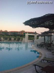 [P30] Piscina de la maisonette » foto by Aeerdna*
 - 
<span class="allrVoted glyphicon glyphicon-heart hidden" id="av216948"></span>
<a class="m-l-10 hidden" id="sv216948" onclick="voting_Foto_DelVot(,216948,7150)" role="button">șterge vot <span class="glyphicon glyphicon-remove"></span></a>
<a id="v9216948" class=" c-red"  onclick="voting_Foto_SetVot(216948)" role="button"><span class="glyphicon glyphicon-heart-empty"></span> <b>LIKE</b> = Votează poza</a> <img class="hidden"  id="f216948W9" src="/imagini/loader.gif" border="0" /><span class="AjErrMes hidden" id="e216948ErM"></span>