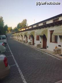 [P41] Maisonette şi parcarea aferentă » foto by Aeerdna*
 - 
<span class="allrVoted glyphicon glyphicon-heart hidden" id="av217077"></span>
<a class="m-l-10 hidden" id="sv217077" onclick="voting_Foto_DelVot(,217077,7150)" role="button">șterge vot <span class="glyphicon glyphicon-remove"></span></a>
<a id="v9217077" class=" c-red"  onclick="voting_Foto_SetVot(217077)" role="button"><span class="glyphicon glyphicon-heart-empty"></span> <b>LIKE</b> = Votează poza</a> <img class="hidden"  id="f217077W9" src="/imagini/loader.gif" border="0" /><span class="AjErrMes hidden" id="e217077ErM"></span>