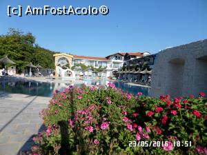 [P56] O altă piscină a resortului » foto by Alina53
 - 
<span class="allrVoted glyphicon glyphicon-heart hidden" id="av765853"></span>
<a class="m-l-10 hidden" id="sv765853" onclick="voting_Foto_DelVot(,765853,7150)" role="button">șterge vot <span class="glyphicon glyphicon-remove"></span></a>
<a id="v9765853" class=" c-red"  onclick="voting_Foto_SetVot(765853)" role="button"><span class="glyphicon glyphicon-heart-empty"></span> <b>LIKE</b> = Votează poza</a> <img class="hidden"  id="f765853W9" src="/imagini/loader.gif" border="0" /><span class="AjErrMes hidden" id="e765853ErM"></span>