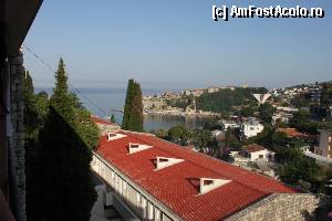 [P07] Hotel Mediteran - vedere de la balconul nostru (corpul 1) spre plaja » foto by cristi_an3000
 - 
<span class="allrVoted glyphicon glyphicon-heart hidden" id="av342326"></span>
<a class="m-l-10 hidden" id="sv342326" onclick="voting_Foto_DelVot(,342326,7153)" role="button">șterge vot <span class="glyphicon glyphicon-remove"></span></a>
<a id="v9342326" class=" c-red"  onclick="voting_Foto_SetVot(342326)" role="button"><span class="glyphicon glyphicon-heart-empty"></span> <b>LIKE</b> = Votează poza</a> <img class="hidden"  id="f342326W9" src="/imagini/loader.gif" border="0" /><span class="AjErrMes hidden" id="e342326ErM"></span>
