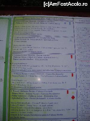 [P11] Revenim în zona centrală și găsim un panou ce prezintă traseele turistice din Masivul Ceahlău.  » foto by Floryn81
 - 
<span class="allrVoted glyphicon glyphicon-heart hidden" id="av679192"></span>
<a class="m-l-10 hidden" id="sv679192" onclick="voting_Foto_DelVot(,679192,7157)" role="button">șterge vot <span class="glyphicon glyphicon-remove"></span></a>
<a id="v9679192" class=" c-red"  onclick="voting_Foto_SetVot(679192)" role="button"><span class="glyphicon glyphicon-heart-empty"></span> <b>LIKE</b> = Votează poza</a> <img class="hidden"  id="f679192W9" src="/imagini/loader.gif" border="0" /><span class="AjErrMes hidden" id="e679192ErM"></span>