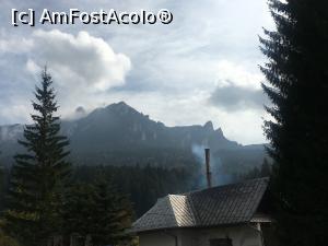 [P03] Ceahlăul, din parcarea din fața Mănăstirii Durău » foto by Yersinia Pestis
 - 
<span class="allrVoted glyphicon glyphicon-heart hidden" id="av1198303"></span>
<a class="m-l-10 hidden" id="sv1198303" onclick="voting_Foto_DelVot(,1198303,7157)" role="button">șterge vot <span class="glyphicon glyphicon-remove"></span></a>
<a id="v91198303" class=" c-red"  onclick="voting_Foto_SetVot(1198303)" role="button"><span class="glyphicon glyphicon-heart-empty"></span> <b>LIKE</b> = Votează poza</a> <img class="hidden"  id="f1198303W9" src="/imagini/loader.gif" border="0" /><span class="AjErrMes hidden" id="e1198303ErM"></span>