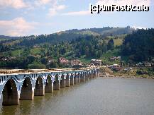 [P26] viaduct pe Lacul IzvorulMuntelui » foto by mirelopodu*
 - 
<span class="allrVoted glyphicon glyphicon-heart hidden" id="av130935"></span>
<a class="m-l-10 hidden" id="sv130935" onclick="voting_Foto_DelVot(,130935,7157)" role="button">șterge vot <span class="glyphicon glyphicon-remove"></span></a>
<a id="v9130935" class=" c-red"  onclick="voting_Foto_SetVot(130935)" role="button"><span class="glyphicon glyphicon-heart-empty"></span> <b>LIKE</b> = Votează poza</a> <img class="hidden"  id="f130935W9" src="/imagini/loader.gif" border="0" /><span class="AjErrMes hidden" id="e130935ErM"></span>