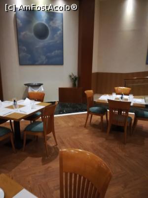 [P10] Restaurantul pentru cina » foto by olteanul2010
 - 
<span class="allrVoted glyphicon glyphicon-heart hidden" id="av1006809"></span>
<a class="m-l-10 hidden" id="sv1006809" onclick="voting_Foto_DelVot(,1006809,7182)" role="button">șterge vot <span class="glyphicon glyphicon-remove"></span></a>
<a id="v91006809" class=" c-red"  onclick="voting_Foto_SetVot(1006809)" role="button"><span class="glyphicon glyphicon-heart-empty"></span> <b>LIKE</b> = Votează poza</a> <img class="hidden"  id="f1006809W9" src="/imagini/loader.gif" border="0" /><span class="AjErrMes hidden" id="e1006809ErM"></span>