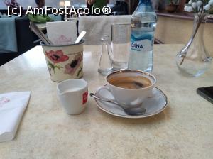 [P07] Restaurantul Ciuperca Mică (Kicsi Gomba), o cafea mare și o palincă mică (de gutui) » foto by Dragoș_MD
 - 
<span class="allrVoted glyphicon glyphicon-heart hidden" id="av1270579"></span>
<a class="m-l-10 hidden" id="sv1270579" onclick="voting_Foto_DelVot(,1270579,7201)" role="button">șterge vot <span class="glyphicon glyphicon-remove"></span></a>
<a id="v91270579" class=" c-red"  onclick="voting_Foto_SetVot(1270579)" role="button"><span class="glyphicon glyphicon-heart-empty"></span> <b>LIKE</b> = Votează poza</a> <img class="hidden"  id="f1270579W9" src="/imagini/loader.gif" border="0" /><span class="AjErrMes hidden" id="e1270579ErM"></span>