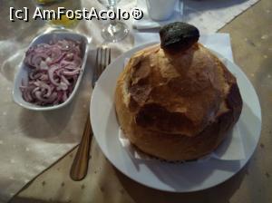[P05] Kali Restaurant - ciorba de fasole în pită » foto by Dragoș_MD
 - 
<span class="allrVoted glyphicon glyphicon-heart hidden" id="av1274530"></span>
<a class="m-l-10 hidden" id="sv1274530" onclick="voting_Foto_DelVot(,1274530,7201)" role="button">șterge vot <span class="glyphicon glyphicon-remove"></span></a>
<a id="v91274530" class=" c-red"  onclick="voting_Foto_SetVot(1274530)" role="button"><span class="glyphicon glyphicon-heart-empty"></span> <b>LIKE</b> = Votează poza</a> <img class="hidden"  id="f1274530W9" src="/imagini/loader.gif" border="0" /><span class="AjErrMes hidden" id="e1274530ErM"></span>