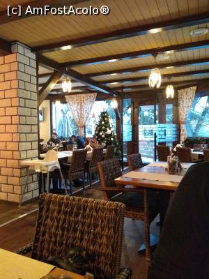 [P01] Bello Pizza & Grill Sovata - interior » foto by Dragoș_MD
 - 
<span class="allrVoted glyphicon glyphicon-heart hidden" id="av1342914"></span>
<a class="m-l-10 hidden" id="sv1342914" onclick="voting_Foto_DelVot(,1342914,7201)" role="button">șterge vot <span class="glyphicon glyphicon-remove"></span></a>
<a id="v91342914" class=" c-red"  onclick="voting_Foto_SetVot(1342914)" role="button"><span class="glyphicon glyphicon-heart-empty"></span> <b>LIKE</b> = Votează poza</a> <img class="hidden"  id="f1342914W9" src="/imagini/loader.gif" border="0" /><span class="AjErrMes hidden" id="e1342914ErM"></span>