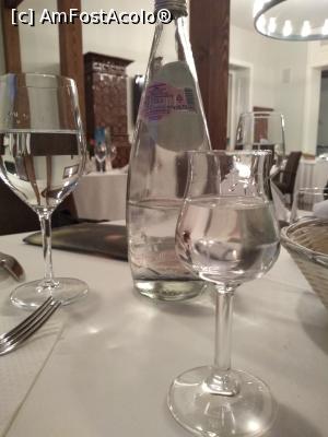 [P05] Hotel Restaurant Pacsirta - palincă de gutui » foto by Dragoș_MD
 - 
<span class="allrVoted glyphicon glyphicon-heart hidden" id="av1342927"></span>
<a class="m-l-10 hidden" id="sv1342927" onclick="voting_Foto_DelVot(,1342927,7201)" role="button">șterge vot <span class="glyphicon glyphicon-remove"></span></a>
<a id="v91342927" class=" c-red"  onclick="voting_Foto_SetVot(1342927)" role="button"><span class="glyphicon glyphicon-heart-empty"></span> <b>LIKE</b> = Votează poza</a> <img class="hidden"  id="f1342927W9" src="/imagini/loader.gif" border="0" /><span class="AjErrMes hidden" id="e1342927ErM"></span>