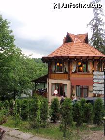 [P01] Restaurant Ciuperca Mica - rafinament si bun gust » foto by sunflower
 - 
<span class="allrVoted glyphicon glyphicon-heart hidden" id="av326501"></span>
<a class="m-l-10 hidden" id="sv326501" onclick="voting_Foto_DelVot(,326501,7201)" role="button">șterge vot <span class="glyphicon glyphicon-remove"></span></a>
<a id="v9326501" class=" c-red"  onclick="voting_Foto_SetVot(326501)" role="button"><span class="glyphicon glyphicon-heart-empty"></span> <b>LIKE</b> = Votează poza</a> <img class="hidden"  id="f326501W9" src="/imagini/loader.gif" border="0" /><span class="AjErrMes hidden" id="e326501ErM"></span>