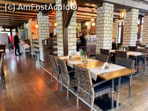 [P10] Bello Pizza & Grill-interior » foto by AZE
 - 
<span class="allrVoted glyphicon glyphicon-heart hidden" id="av1361137"></span>
<a class="m-l-10 hidden" id="sv1361137" onclick="voting_Foto_DelVot(,1361137,7201)" role="button">șterge vot <span class="glyphicon glyphicon-remove"></span></a>
<a id="v91361137" class=" c-red"  onclick="voting_Foto_SetVot(1361137)" role="button"><span class="glyphicon glyphicon-heart-empty"></span> <b>LIKE</b> = Votează poza</a> <img class="hidden"  id="f1361137W9" src="/imagini/loader.gif" border="0" /><span class="AjErrMes hidden" id="e1361137ErM"></span>