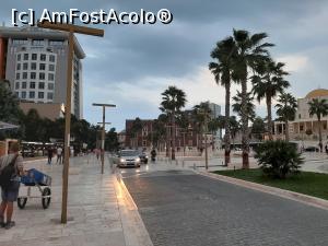 [P16] Centru Durres » foto by micutzu
 - 
<span class="allrVoted glyphicon glyphicon-heart hidden" id="av1128512"></span>
<a class="m-l-10 hidden" id="sv1128512" onclick="voting_Foto_DelVot(,1128512,7202)" role="button">șterge vot <span class="glyphicon glyphicon-remove"></span></a>
<a id="v91128512" class=" c-red"  onclick="voting_Foto_SetVot(1128512)" role="button"><span class="glyphicon glyphicon-heart-empty"></span> <b>LIKE</b> = Votează poza</a> <img class="hidden"  id="f1128512W9" src="/imagini/loader.gif" border="0" /><span class="AjErrMes hidden" id="e1128512ErM"></span>