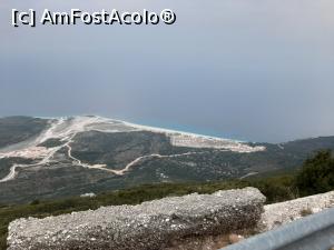 [P18] Marea ionica vazuta de pe munte » foto by micutzu
 - 
<span class="allrVoted glyphicon glyphicon-heart hidden" id="av1128514"></span>
<a class="m-l-10 hidden" id="sv1128514" onclick="voting_Foto_DelVot(,1128514,7202)" role="button">șterge vot <span class="glyphicon glyphicon-remove"></span></a>
<a id="v91128514" class=" c-red"  onclick="voting_Foto_SetVot(1128514)" role="button"><span class="glyphicon glyphicon-heart-empty"></span> <b>LIKE</b> = Votează poza</a> <img class="hidden"  id="f1128514W9" src="/imagini/loader.gif" border="0" /><span class="AjErrMes hidden" id="e1128514ErM"></span>