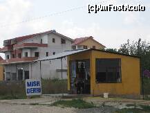 [P12] chiosc in care se vand porci taiati, situat pe marginea drumului, destul de des intalnit prin Albania » foto by marius.covaci
 - 
<span class="allrVoted glyphicon glyphicon-heart hidden" id="av124940"></span>
<a class="m-l-10 hidden" id="sv124940" onclick="voting_Foto_DelVot(,124940,7202)" role="button">șterge vot <span class="glyphicon glyphicon-remove"></span></a>
<a id="v9124940" class=" c-red"  onclick="voting_Foto_SetVot(124940)" role="button"><span class="glyphicon glyphicon-heart-empty"></span> <b>LIKE</b> = Votează poza</a> <img class="hidden"  id="f124940W9" src="/imagini/loader.gif" border="0" /><span class="AjErrMes hidden" id="e124940ErM"></span>