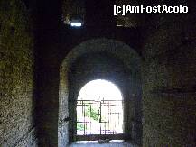 [P02] Cetatea din Gjirokastra - interior » foto by marius.covaci
 - 
<span class="allrVoted glyphicon glyphicon-heart hidden" id="av124222"></span>
<a class="m-l-10 hidden" id="sv124222" onclick="voting_Foto_DelVot(,124222,7202)" role="button">șterge vot <span class="glyphicon glyphicon-remove"></span></a>
<a id="v9124222" class=" c-red"  onclick="voting_Foto_SetVot(124222)" role="button"><span class="glyphicon glyphicon-heart-empty"></span> <b>LIKE</b> = Votează poza</a> <img class="hidden"  id="f124222W9" src="/imagini/loader.gif" border="0" /><span class="AjErrMes hidden" id="e124222ErM"></span>