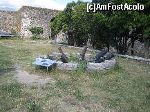 [P38] cetatea Gjirokastra - tunuri folosite pentru apararea cetatii » foto by marius.covaci
 - 
<span class="allrVoted glyphicon glyphicon-heart hidden" id="av124967"></span>
<a class="m-l-10 hidden" id="sv124967" onclick="voting_Foto_DelVot(,124967,7202)" role="button">șterge vot <span class="glyphicon glyphicon-remove"></span></a>
<a id="v9124967" class=" c-red"  onclick="voting_Foto_SetVot(124967)" role="button"><span class="glyphicon glyphicon-heart-empty"></span> <b>LIKE</b> = Votează poza</a> <img class="hidden"  id="f124967W9" src="/imagini/loader.gif" border="0" /><span class="AjErrMes hidden" id="e124967ErM"></span>