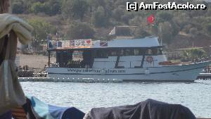[P43] Vaporașul pentru scuba în așteptarea clienților. Dispărea cam juma de zi.  » foto by Nasshu
 - 
<span class="allrVoted glyphicon glyphicon-heart hidden" id="av556728"></span>
<a class="m-l-10 hidden" id="sv556728" onclick="voting_Foto_DelVot(,556728,7207)" role="button">șterge vot <span class="glyphicon glyphicon-remove"></span></a>
<a id="v9556728" class=" c-red"  onclick="voting_Foto_SetVot(556728)" role="button"><span class="glyphicon glyphicon-heart-empty"></span> <b>LIKE</b> = Votează poza</a> <img class="hidden"  id="f556728W9" src="/imagini/loader.gif" border="0" /><span class="AjErrMes hidden" id="e556728ErM"></span>