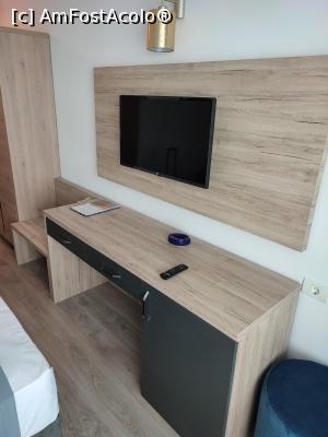 [P05] foto camera tv » foto by andreiploiesti
 - 
<span class="allrVoted glyphicon glyphicon-heart hidden" id="av1232803"></span>
<a class="m-l-10 hidden" id="sv1232803" onclick="voting_Foto_DelVot(,1232803,7216)" role="button">șterge vot <span class="glyphicon glyphicon-remove"></span></a>
<a id="v91232803" class=" c-red"  onclick="voting_Foto_SetVot(1232803)" role="button"><span class="glyphicon glyphicon-heart-empty"></span> <b>LIKE</b> = Votează poza</a> <img class="hidden"  id="f1232803W9" src="/imagini/loader.gif" border="0" /><span class="AjErrMes hidden" id="e1232803ErM"></span>