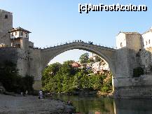 [P01] Mostar - Vestitul pod Stari Most » foto by marius.covaci
 - 
<span class="allrVoted glyphicon glyphicon-heart hidden" id="av126014"></span>
<a class="m-l-10 hidden" id="sv126014" onclick="voting_Foto_DelVot(,126014,7233)" role="button">șterge vot <span class="glyphicon glyphicon-remove"></span></a>
<a id="v9126014" class=" c-red"  onclick="voting_Foto_SetVot(126014)" role="button"><span class="glyphicon glyphicon-heart-empty"></span> <b>LIKE</b> = Votează poza</a> <img class="hidden"  id="f126014W9" src="/imagini/loader.gif" border="0" /><span class="AjErrMes hidden" id="e126014ErM"></span>