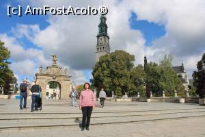 [P02] Częstochowa, Zespół Klasztorny Jasnej Górze văzut din Plac Paulinów (Piața Pauline) » foto by mprofeanu
 - 
<span class="allrVoted glyphicon glyphicon-heart hidden" id="av1358018"></span>
<a class="m-l-10 hidden" id="sv1358018" onclick="voting_Foto_DelVot(,1358018,7237)" role="button">șterge vot <span class="glyphicon glyphicon-remove"></span></a>
<a id="v91358018" class=" c-red"  onclick="voting_Foto_SetVot(1358018)" role="button"><span class="glyphicon glyphicon-heart-empty"></span> <b>LIKE</b> = Votează poza</a> <img class="hidden"  id="f1358018W9" src="/imagini/loader.gif" border="0" /><span class="AjErrMes hidden" id="e1358018ErM"></span>
