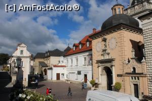 [P09] Częstochowa, Zespół Klasztorny Jasnej Górze, Bazylika Jasnogórska, Portalul principal și Intrarea laterală » foto by mprofeanu
 - 
<span class="allrVoted glyphicon glyphicon-heart hidden" id="av1358025"></span>
<a class="m-l-10 hidden" id="sv1358025" onclick="voting_Foto_DelVot(,1358025,7237)" role="button">șterge vot <span class="glyphicon glyphicon-remove"></span></a>
<a id="v91358025" class=" c-red"  onclick="voting_Foto_SetVot(1358025)" role="button"><span class="glyphicon glyphicon-heart-empty"></span> <b>LIKE</b> = Votează poza</a> <img class="hidden"  id="f1358025W9" src="/imagini/loader.gif" border="0" /><span class="AjErrMes hidden" id="e1358025ErM"></span>