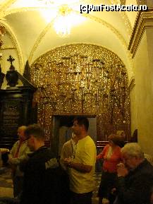 [P26] Alt perete al capelei Madona Neagră încărcat cu daruri votive » foto by mariana.olaru
 - 
<span class="allrVoted glyphicon glyphicon-heart hidden" id="av126196"></span>
<a class="m-l-10 hidden" id="sv126196" onclick="voting_Foto_DelVot(,126196,7237)" role="button">șterge vot <span class="glyphicon glyphicon-remove"></span></a>
<a id="v9126196" class=" c-red"  onclick="voting_Foto_SetVot(126196)" role="button"><span class="glyphicon glyphicon-heart-empty"></span> <b>LIKE</b> = Votează poza</a> <img class="hidden"  id="f126196W9" src="/imagini/loader.gif" border="0" /><span class="AjErrMes hidden" id="e126196ErM"></span>