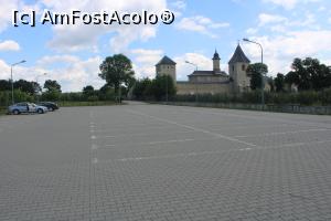 [P51] Mitocu Dragomirnei, Mănăstirea Dragomirna, Fortăreața și Biserica pozate din Parcare » foto by mprofeanu
 - 
<span class="allrVoted glyphicon glyphicon-heart hidden" id="av1310261"></span>
<a class="m-l-10 hidden" id="sv1310261" onclick="voting_Foto_DelVot(,1310261,7245)" role="button">șterge vot <span class="glyphicon glyphicon-remove"></span></a>
<a id="v91310261" class=" c-red"  onclick="voting_Foto_SetVot(1310261)" role="button"><span class="glyphicon glyphicon-heart-empty"></span> <b>LIKE</b> = Votează poza</a> <img class="hidden"  id="f1310261W9" src="/imagini/loader.gif" border="0" /><span class="AjErrMes hidden" id="e1310261ErM"></span>