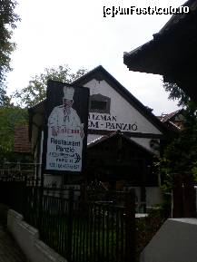 [P03] Miskolc - Diosgyor, intrarea la Restaurantul Talizman. » foto by presario
 - 
<span class="allrVoted glyphicon glyphicon-heart hidden" id="av133725"></span>
<a class="m-l-10 hidden" id="sv133725" onclick="voting_Foto_DelVot(,133725,7252)" role="button">șterge vot <span class="glyphicon glyphicon-remove"></span></a>
<a id="v9133725" class=" c-red"  onclick="voting_Foto_SetVot(133725)" role="button"><span class="glyphicon glyphicon-heart-empty"></span> <b>LIKE</b> = Votează poza</a> <img class="hidden"  id="f133725W9" src="/imagini/loader.gif" border="0" /><span class="AjErrMes hidden" id="e133725ErM"></span>