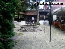 [P04] In curte la Restaurantul Talizman. » foto by presario
 - 
<span class="allrVoted glyphicon glyphicon-heart hidden" id="av133726"></span>
<a class="m-l-10 hidden" id="sv133726" onclick="voting_Foto_DelVot(,133726,7252)" role="button">șterge vot <span class="glyphicon glyphicon-remove"></span></a>
<a id="v9133726" class=" c-red"  onclick="voting_Foto_SetVot(133726)" role="button"><span class="glyphicon glyphicon-heart-empty"></span> <b>LIKE</b> = Votează poza</a> <img class="hidden"  id="f133726W9" src="/imagini/loader.gif" border="0" /><span class="AjErrMes hidden" id="e133726ErM"></span>