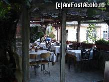 [P02] Vedere din interior cu terasa restaurantului. » foto by lucsim
 - 
<span class="allrVoted glyphicon glyphicon-heart hidden" id="av282304"></span>
<a class="m-l-10 hidden" id="sv282304" onclick="voting_Foto_DelVot(,282304,7254)" role="button">șterge vot <span class="glyphicon glyphicon-remove"></span></a>
<a id="v9282304" class=" c-red"  onclick="voting_Foto_SetVot(282304)" role="button"><span class="glyphicon glyphicon-heart-empty"></span> <b>LIKE</b> = Votează poza</a> <img class="hidden"  id="f282304W9" src="/imagini/loader.gif" border="0" /><span class="AjErrMes hidden" id="e282304ErM"></span>
